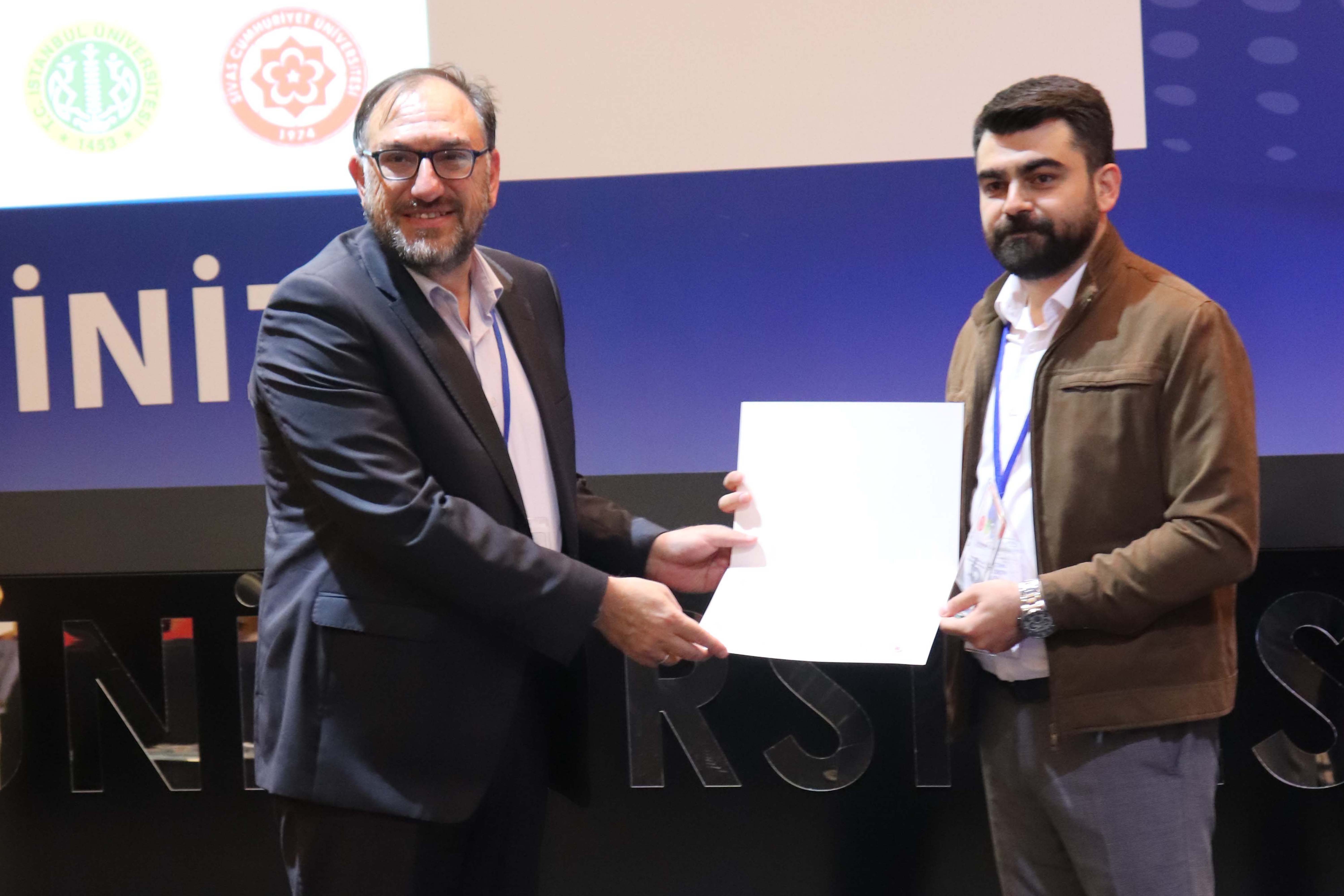 cumhuriyet universitesinde kariyer semineri utl 7